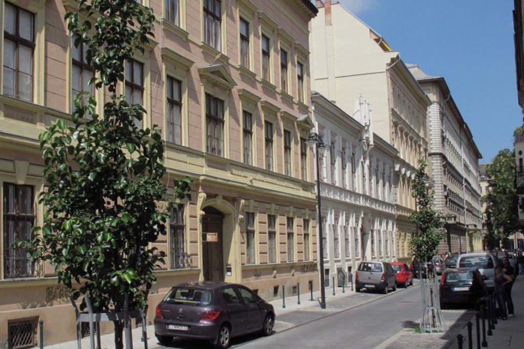 Homelike Luxury Flat On Gyulai Pal Budapest Eksteriør billede